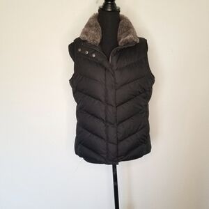 Eddie Bauer Goose Down Puffer Vest faux fur collar black S